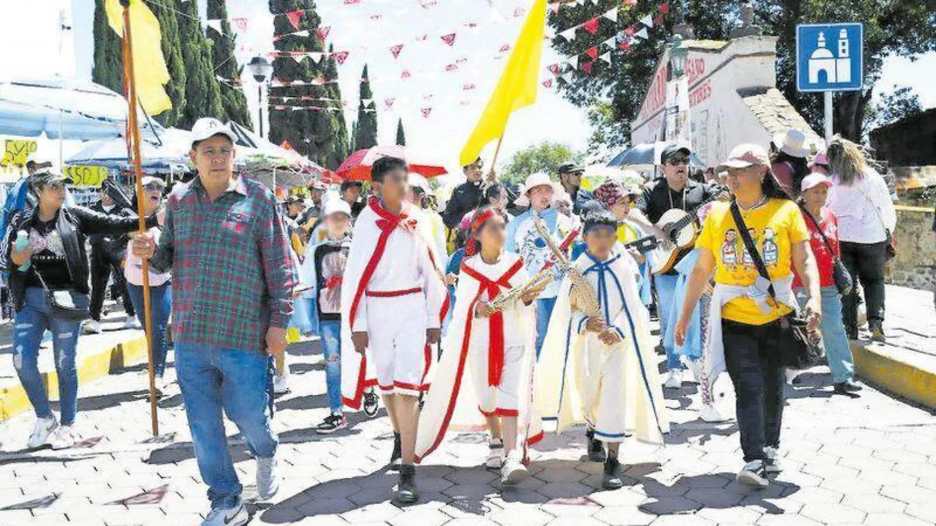 Procesión Niños Mártires